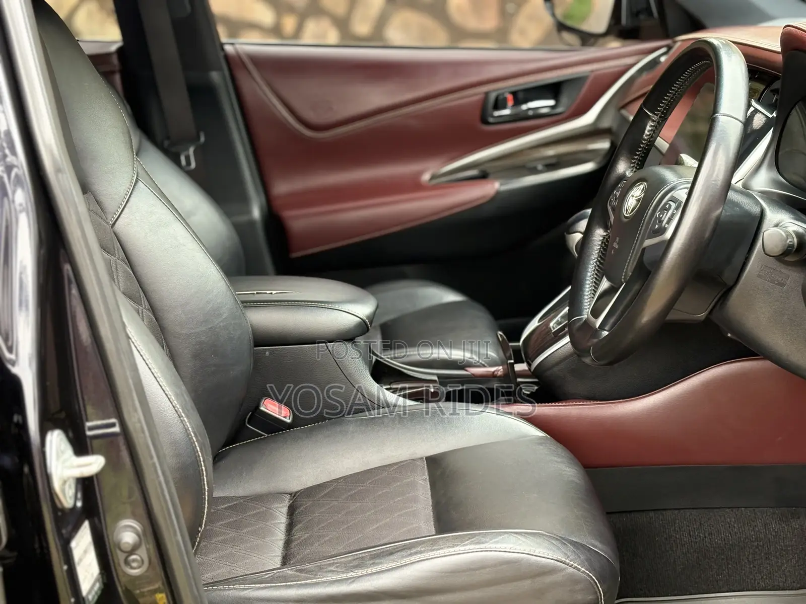 Toyota Harrier 2.0 2016
