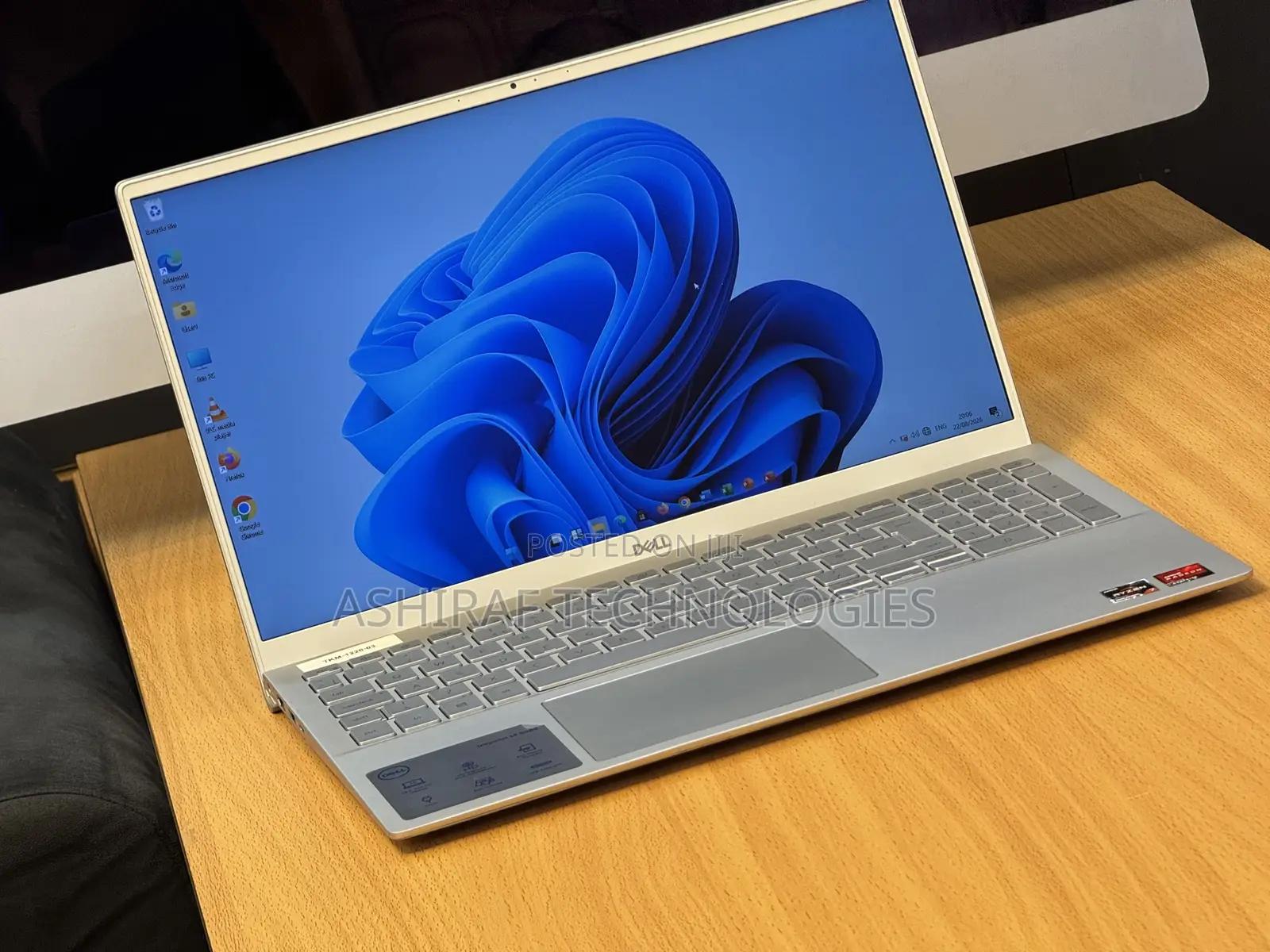 Laptop Dell Inspiron 15 5000 8GB Intel Core i7 SSD 256GB