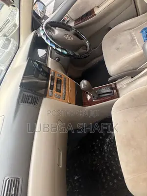 Toyota Corolla 2002 Silver