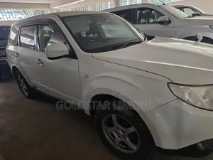 Subaru Forester 2010 White