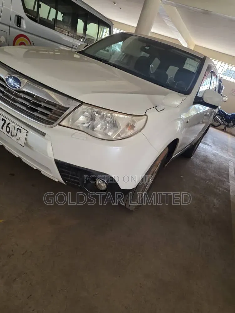 Subaru Forester 2010 White