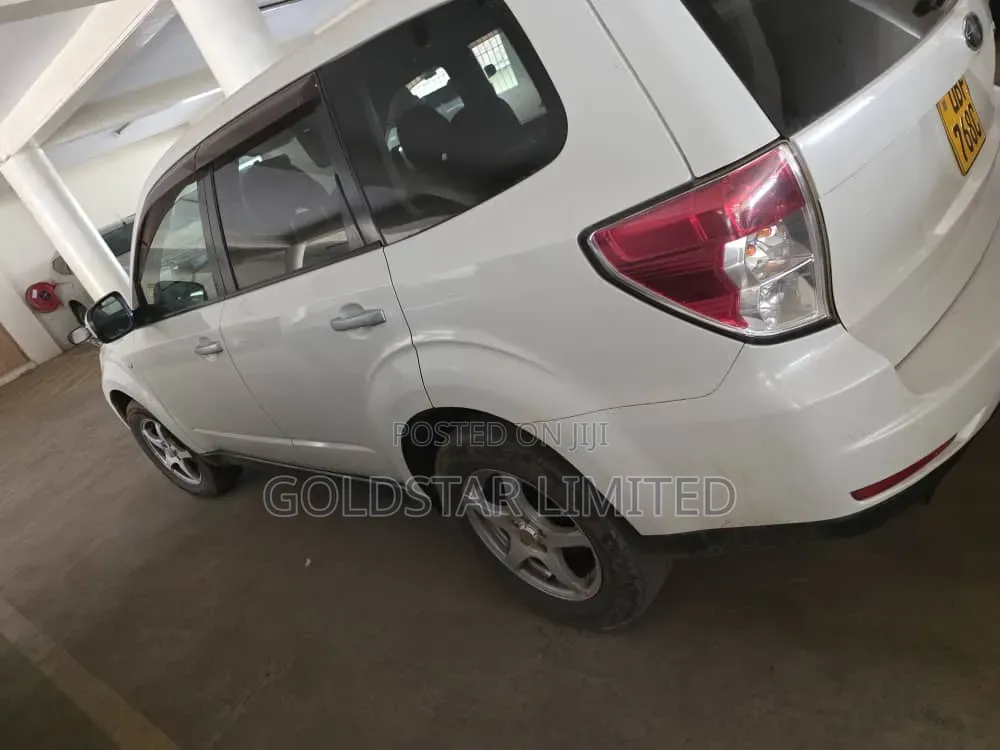 Subaru Forester 2010 White