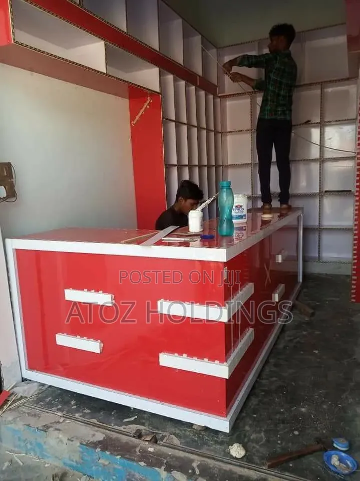 Counters/Shop & Reception Counters & Desks of All Kinds for Your Shop