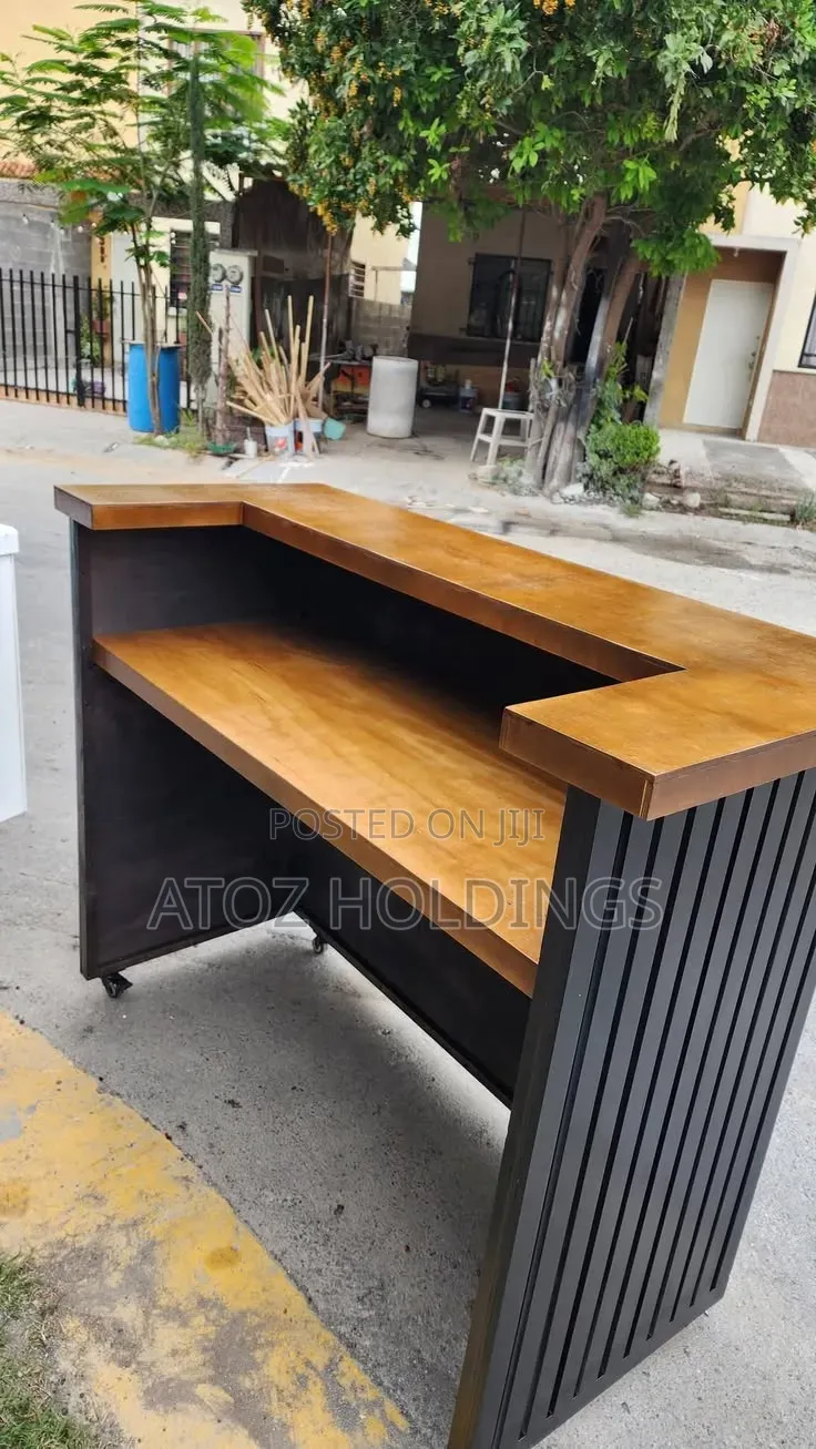 Counters/Shop & Reception Counters & Desks of All Kinds for Your Shop