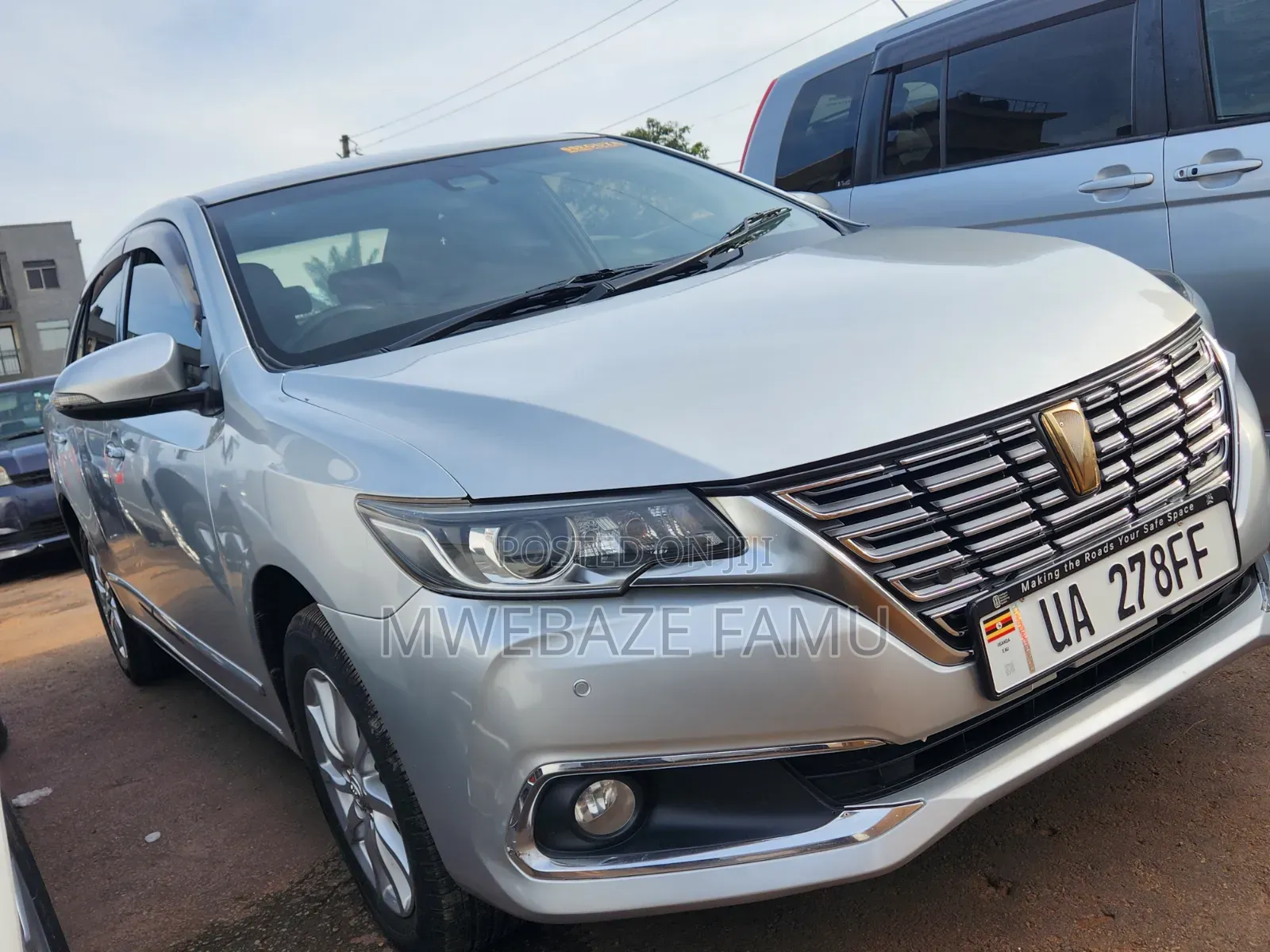 Toyota Premio 2018