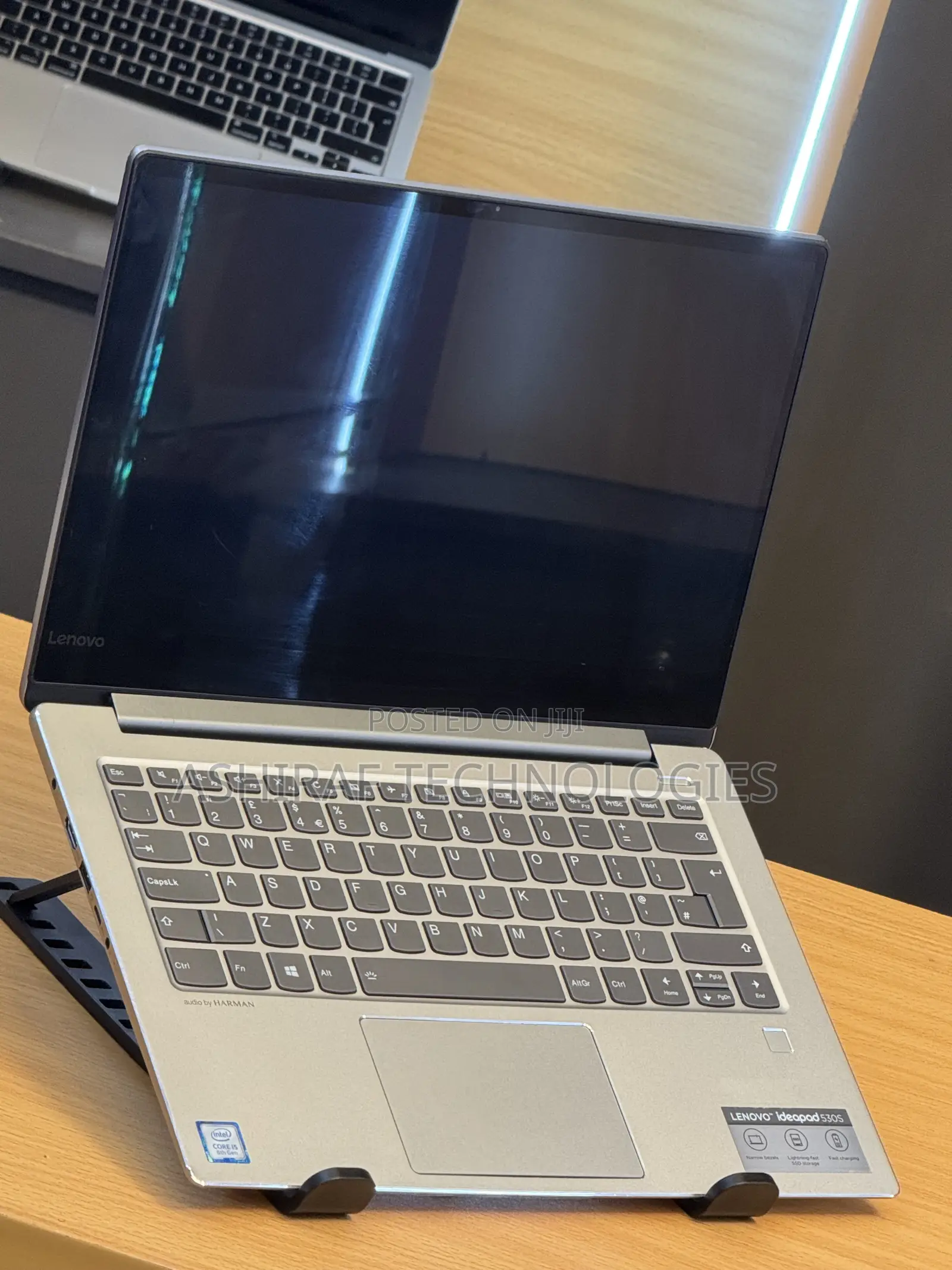 Laptop Lenovo IdeaPad 530S 8GB Intel Core i5 SSD 256GB
