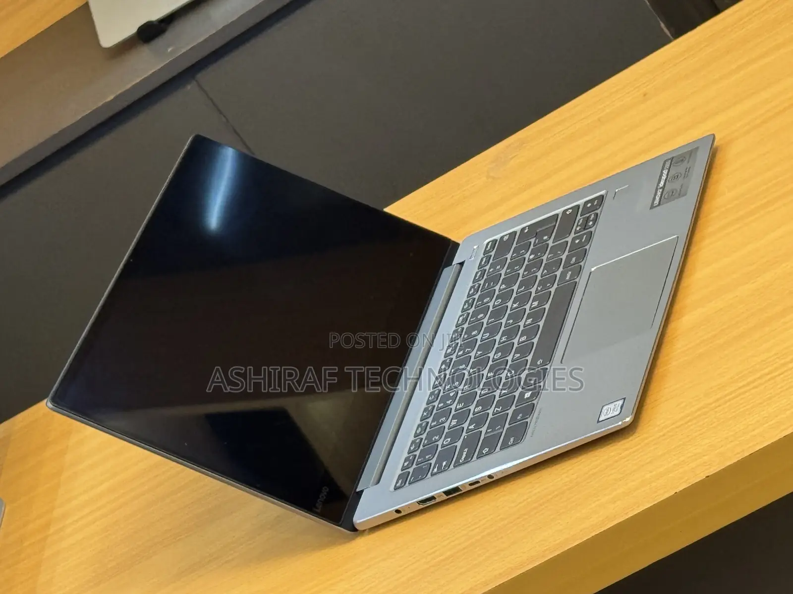 Laptop Lenovo IdeaPad 530S 8GB Intel Core i5 SSD 256GB