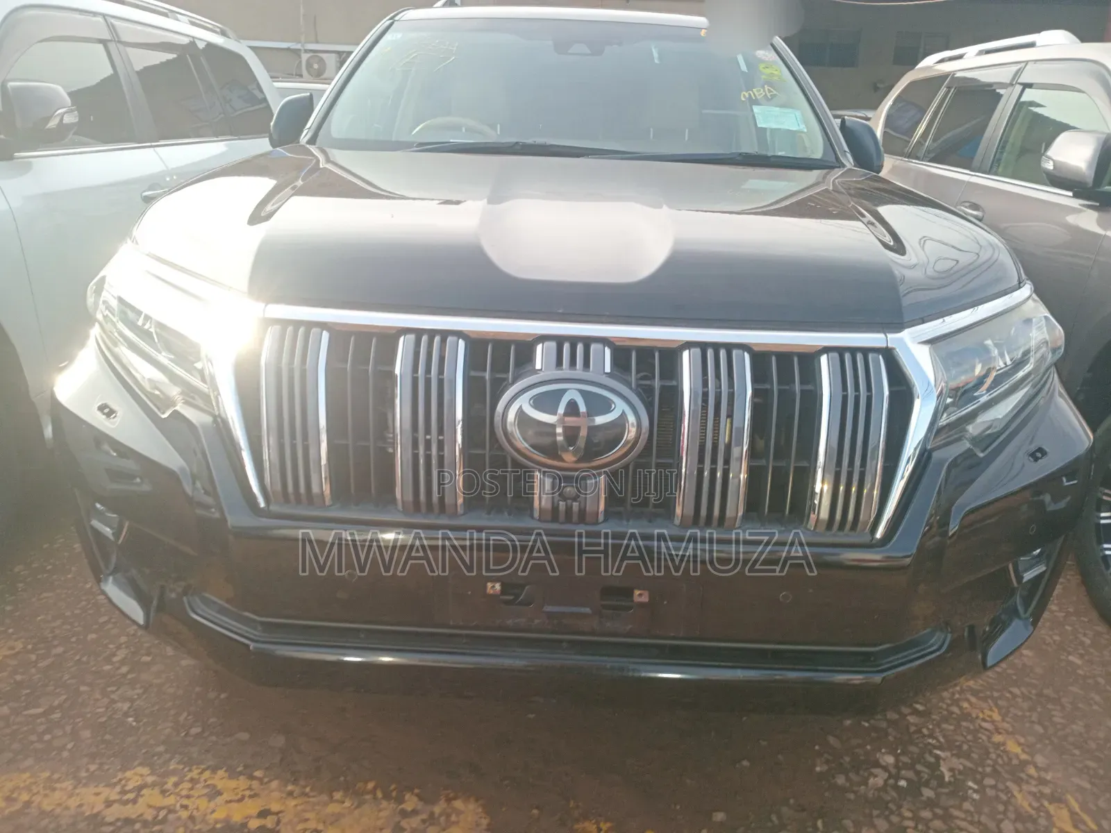 Toyota Land Cruiser Prado 2018 Black