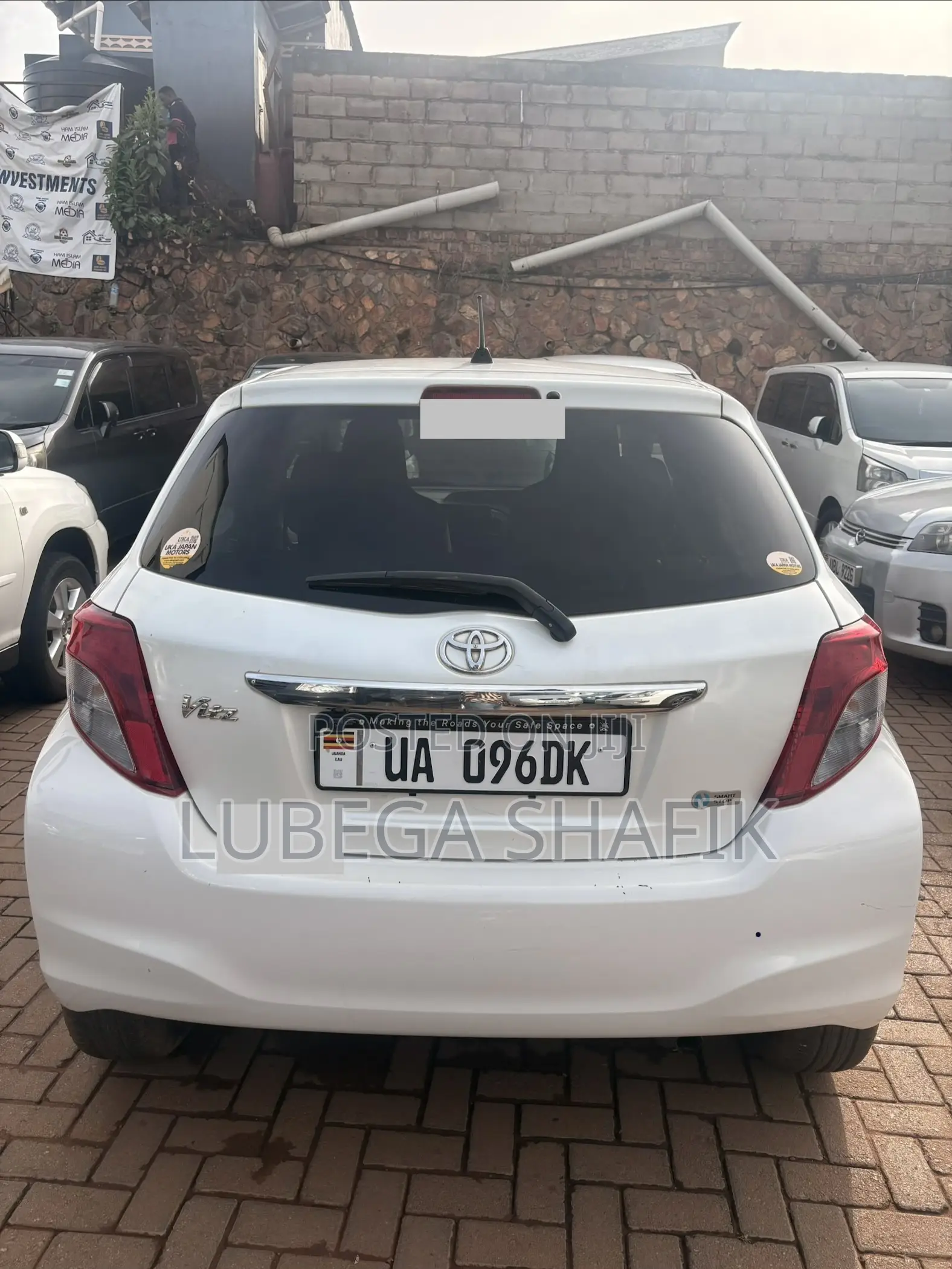 Toyota Vitz 2010 White
