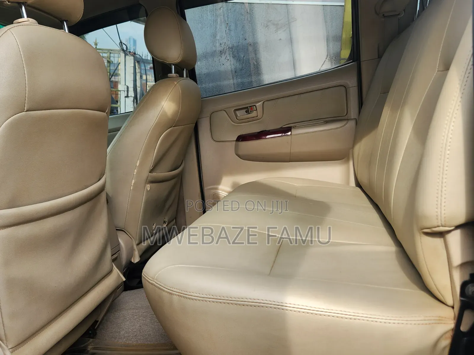 Toyota Hilux 2015