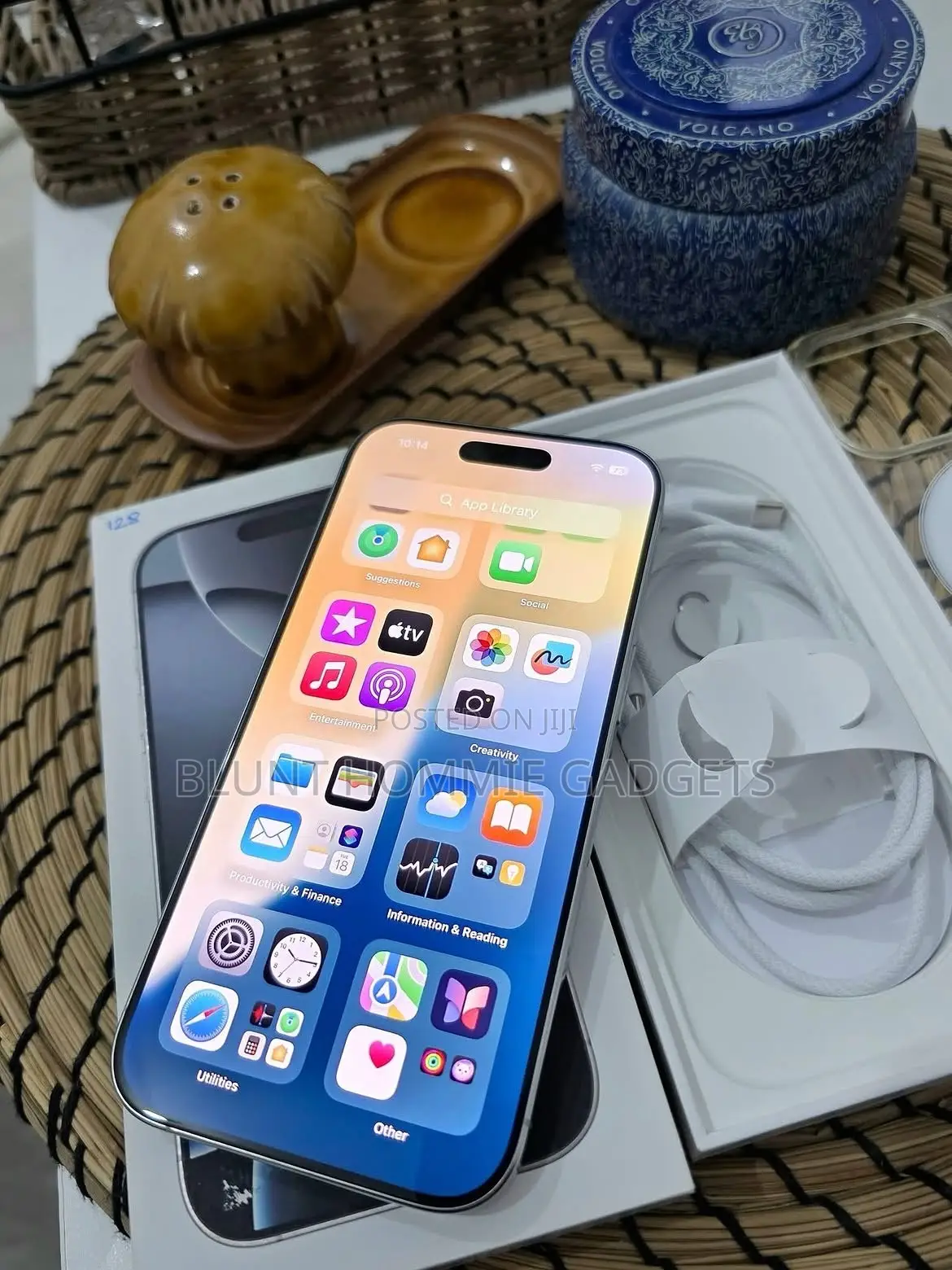 New Apple iPhone 16 Pro 256 GB White