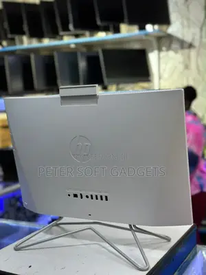 Desktop Computer HP 200 G4 All-in-One 8GB Intel Core i5 SSD 256GB
