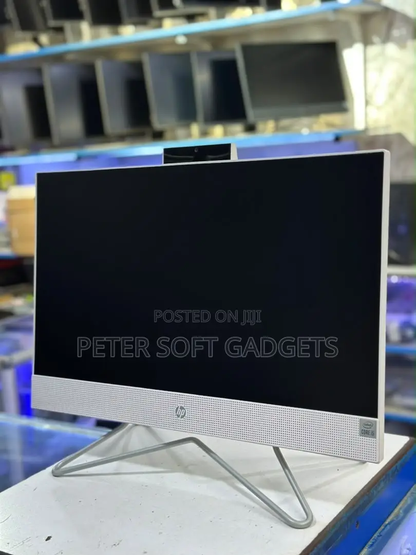 Desktop Computer HP 200 G4 All-in-One 8GB Intel Core i5 SSD 256GB