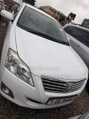 Toyota Premio 2011