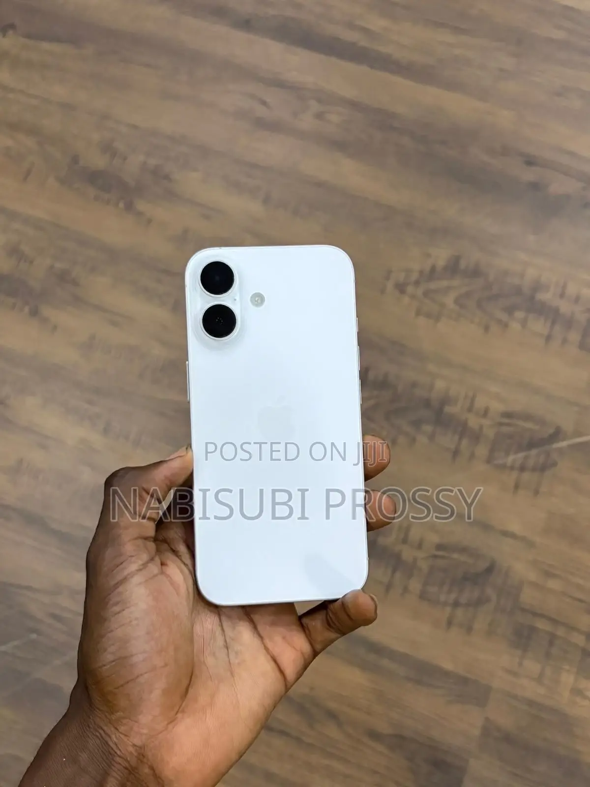 New Apple iPhone 16 128 GB White