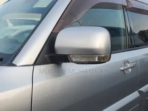 Mitsubishi Pajero 2010 Silver