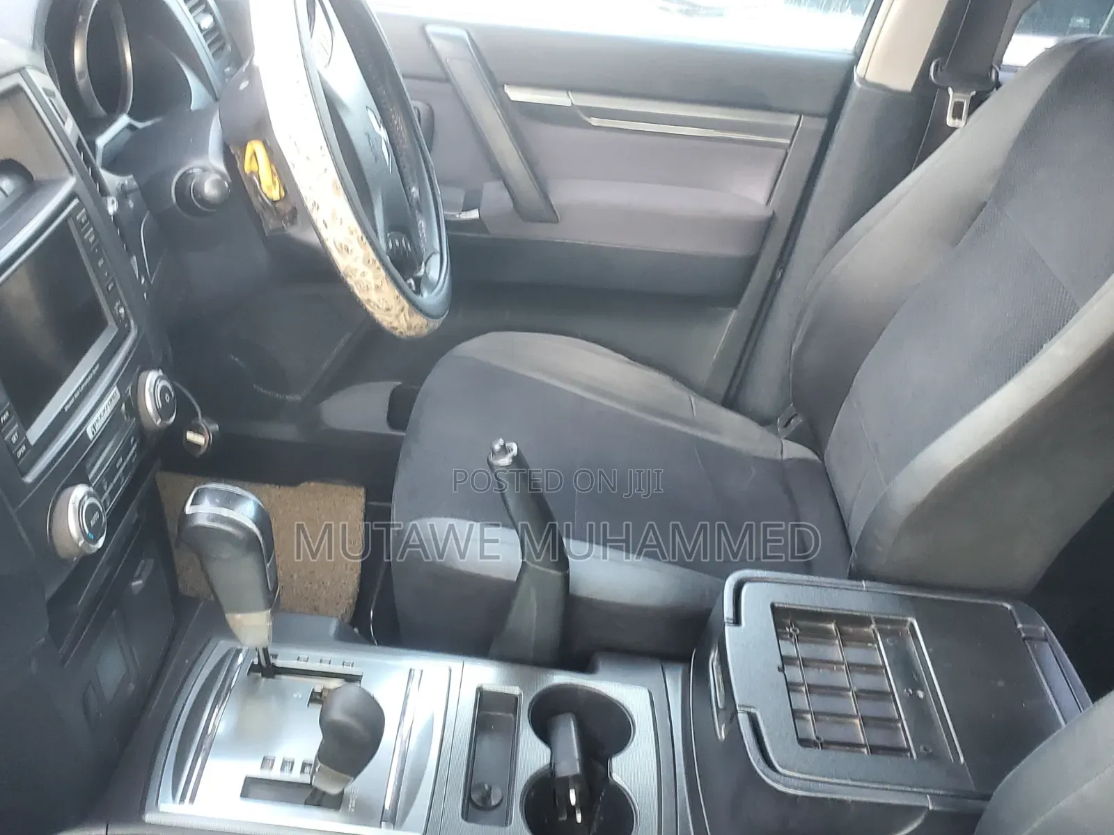 Mitsubishi Pajero 2010 Silver