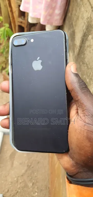 Apple iPhone 7 Plus 128 GB Black