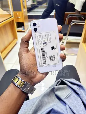 Apple iPhone 11 64 GB White