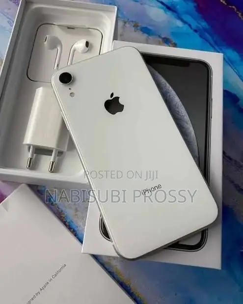 Apple iPhone XR 128 GB White