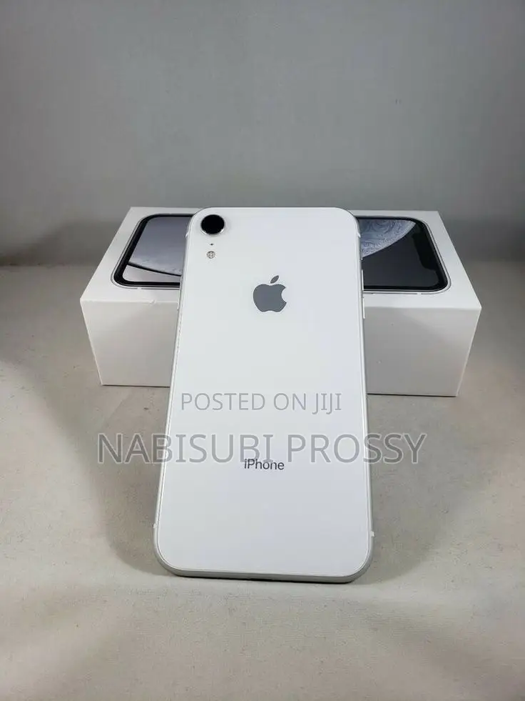 Apple iPhone XR 128 GB White