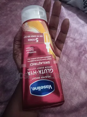 Gluta Hya Vaseline