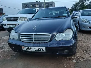 Mercedes-Benz C180 2004 Blue