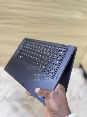 Laptop Dell Latitude 7390 2-in-1 8GB Intel Core i5 SSD 256GB