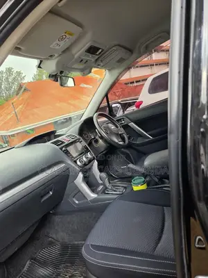 Subaru Forester 2015 Black