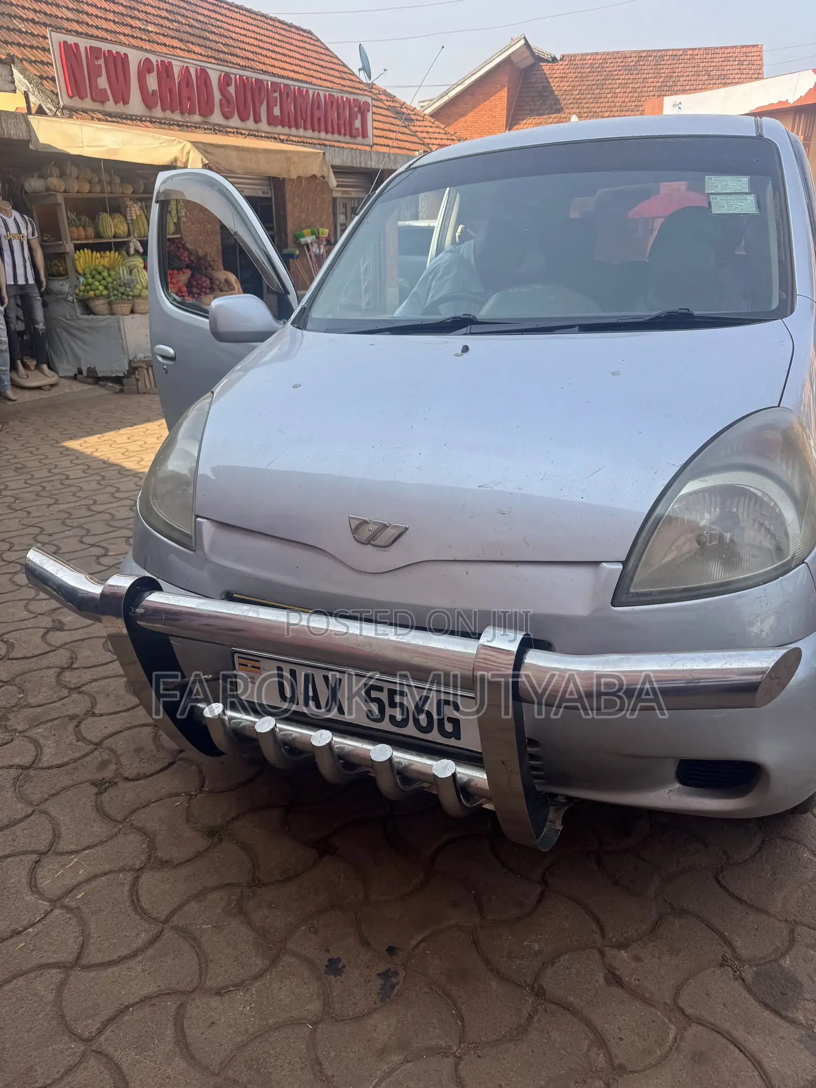 Toyota Fun Cargo 2001 Silver