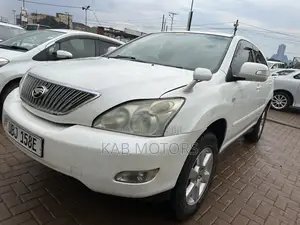 Toyota Harrier 2.4 2009 White