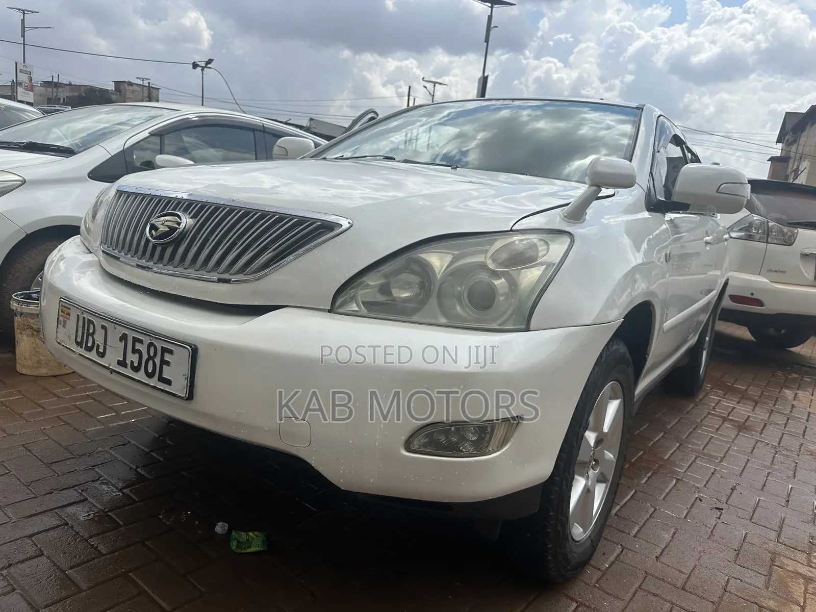 Toyota Harrier 2.4 2009 White
