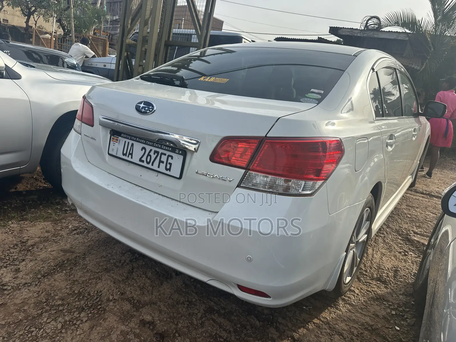Subaru Legacy 2.0D Sedan 2011 White