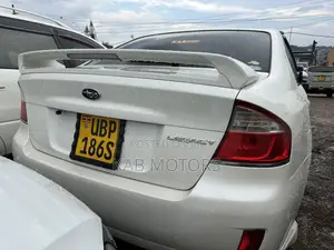 Subaru Legacy 2.0 G 2008 White