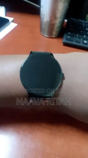 Hainoteko-18 Waterproof Round Shape Amoled 3 Straps