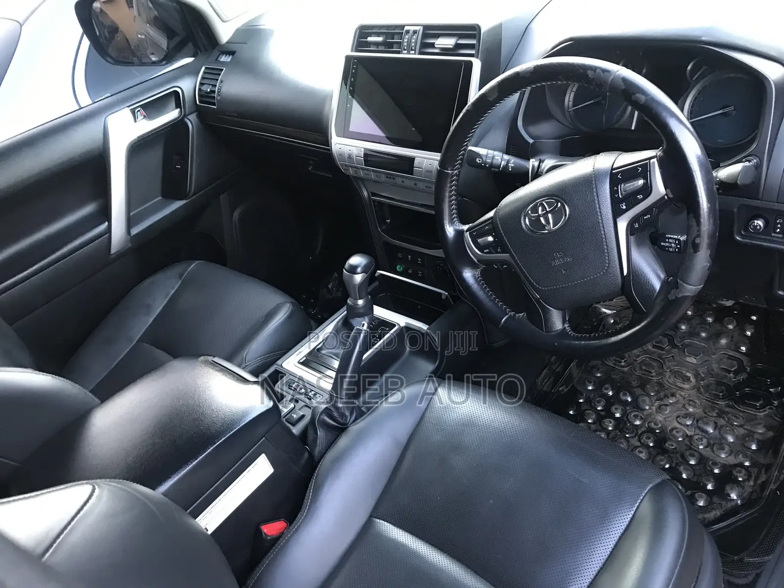 Toyota Land Cruiser Prado 2021 Gold