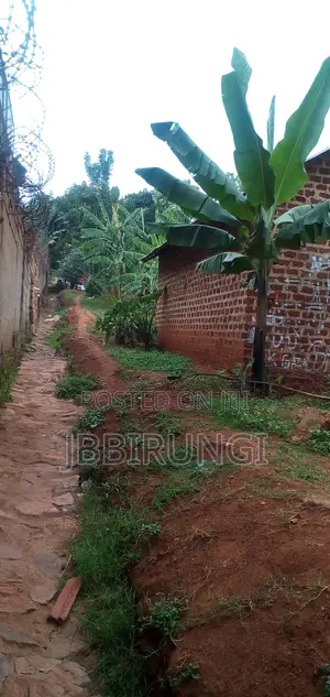 1 Acre for Sale in Makindye Kizungu