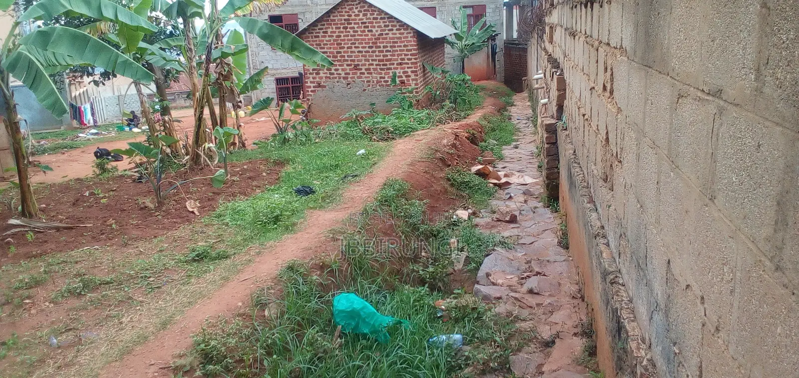 1 Acre for Sale in Makindye Kizungu