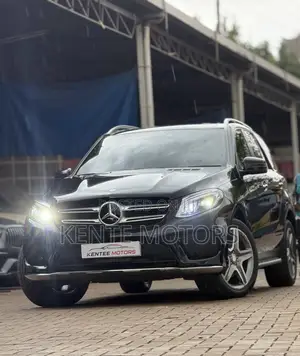 Mercedes-Benz GLE-Class 2017 Black