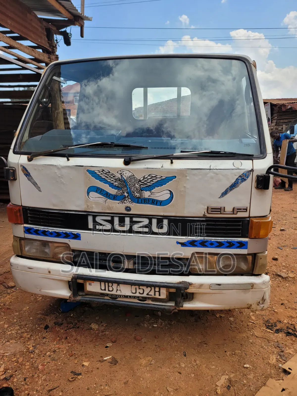 Isuzu  Elfu 4JB1