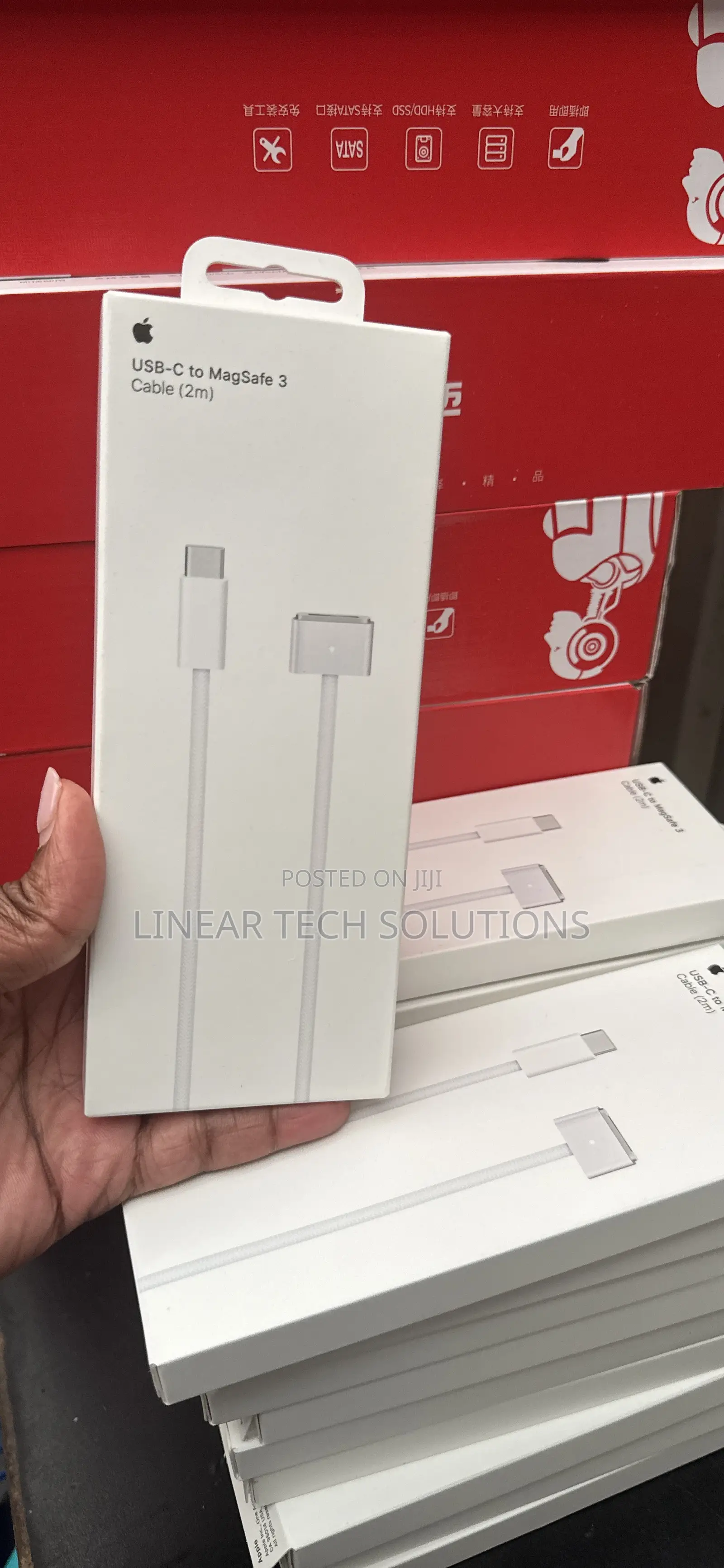 Apple USB-C to Magsafe 3 Cable (2m)
