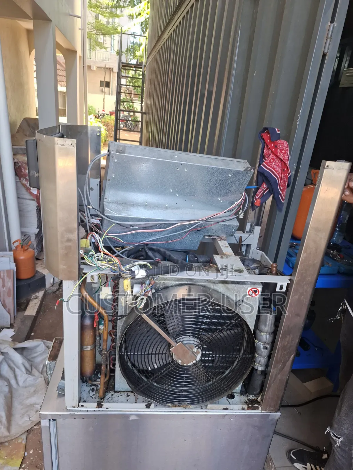 Fridge Repairs, Coldrooms Repairs and General Kitchen Machines