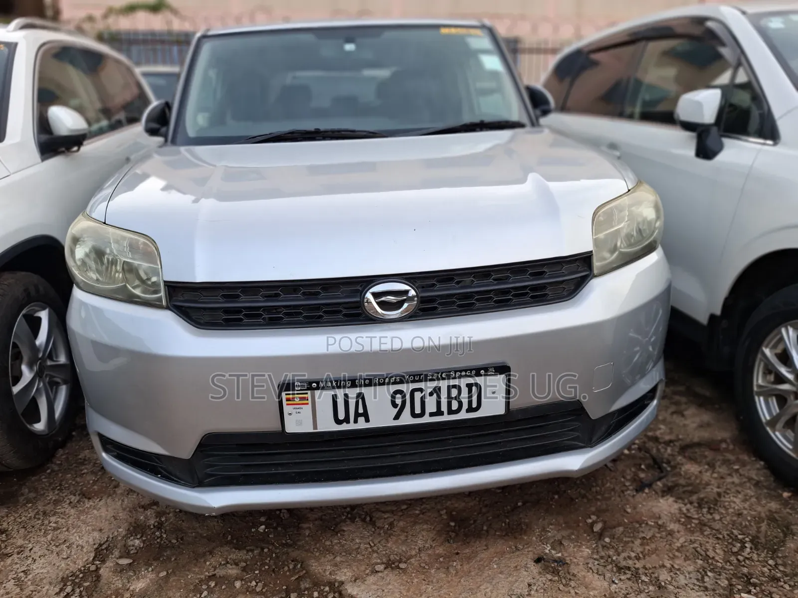 Toyota Corolla Rumion 2011 Silver