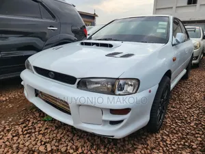Subaru Impreza 2000 White