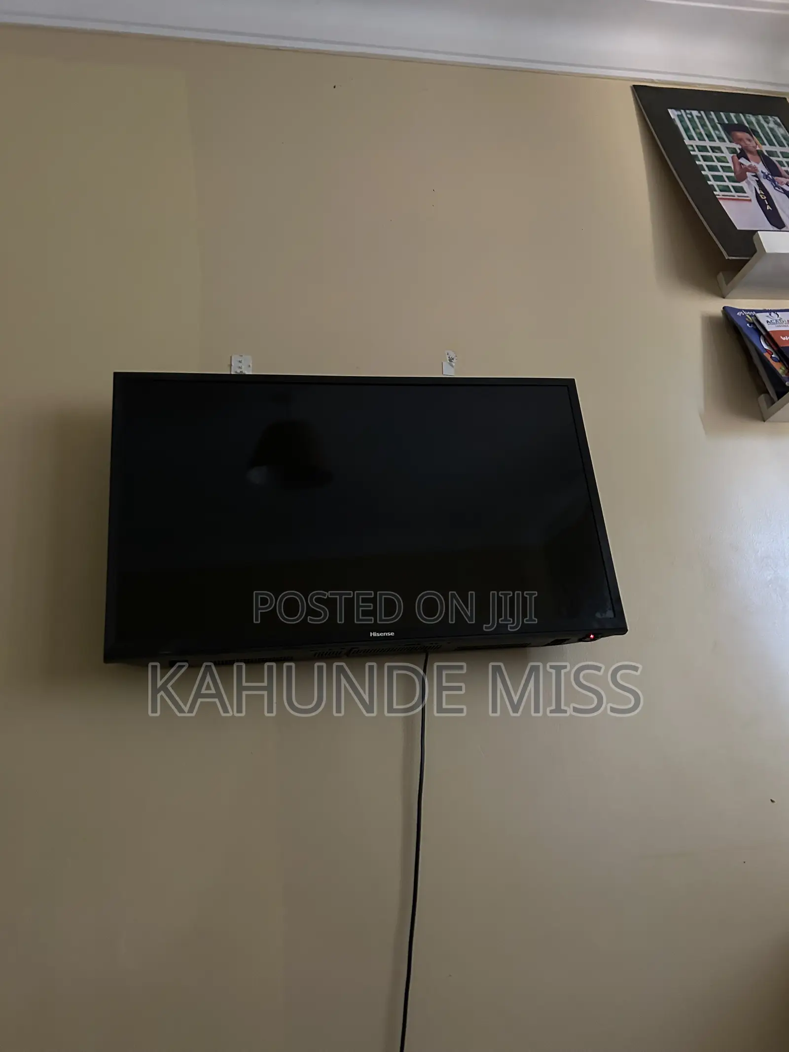 32 Inch Hisense Flat Screen