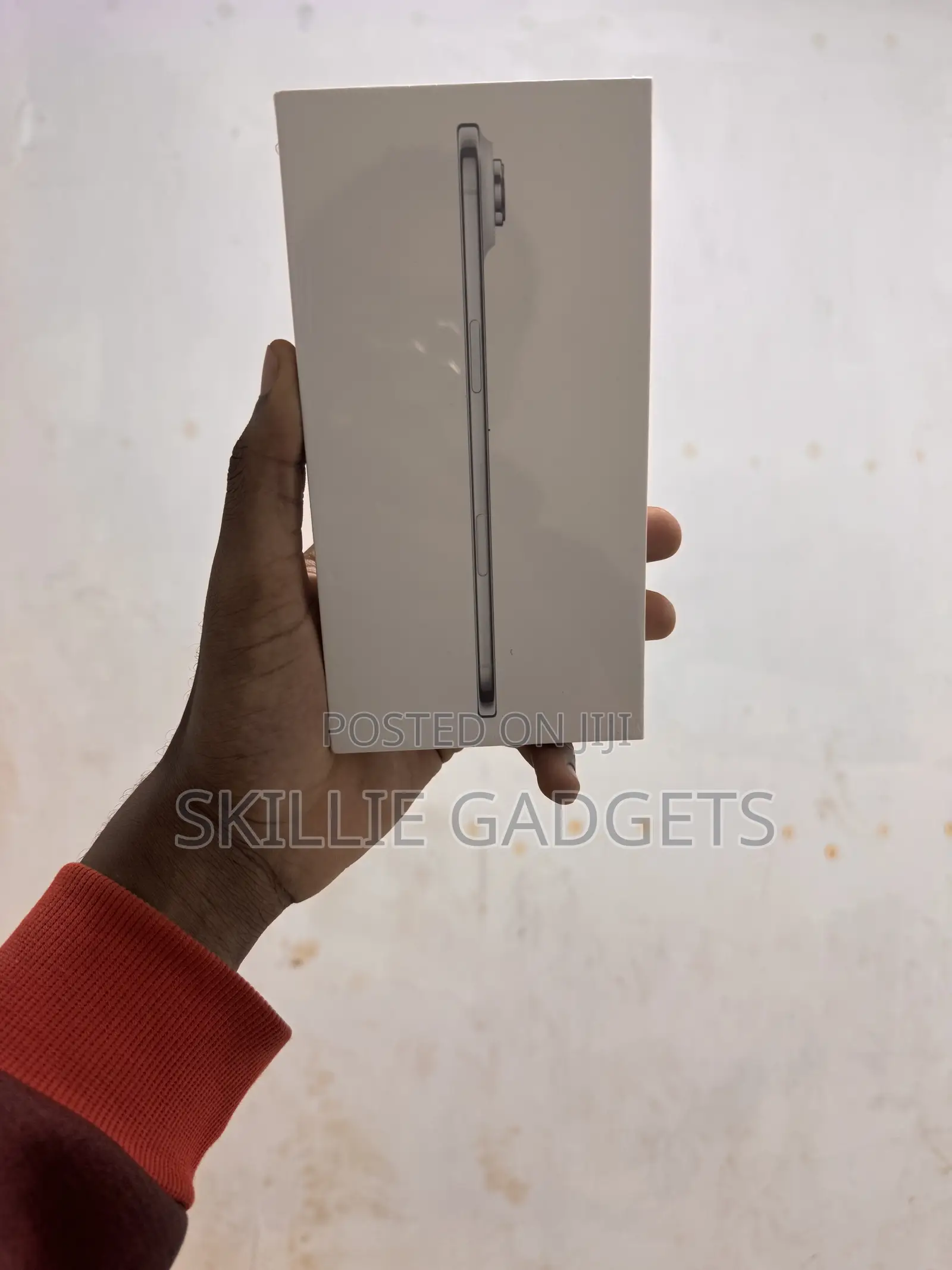 New Apple iPhone Air 256 GB Silver