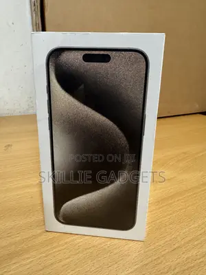 New Apple iPhone 15 Pro Max 256 GB