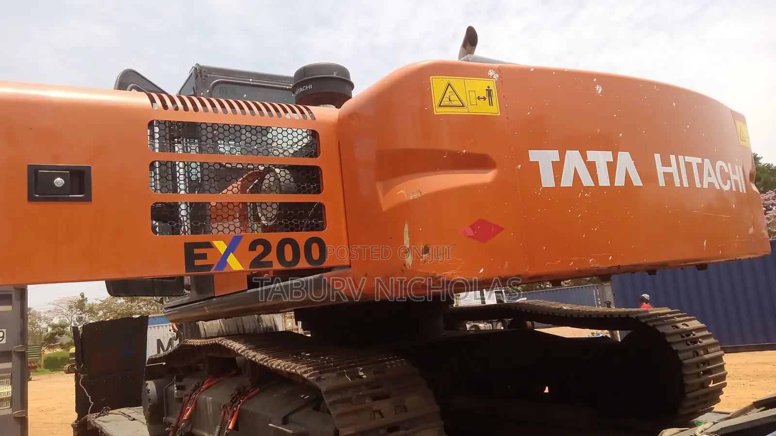TATA HITACHI EX 200 Series 21 Tons