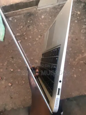 Laptop Apple MacBook Air 8GB Intel Core i5 SSD 128GB