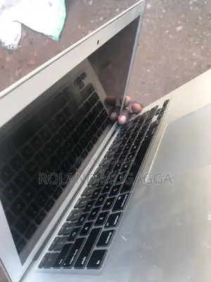 Laptop Apple MacBook Air 8GB Intel Core i5 SSD 128GB